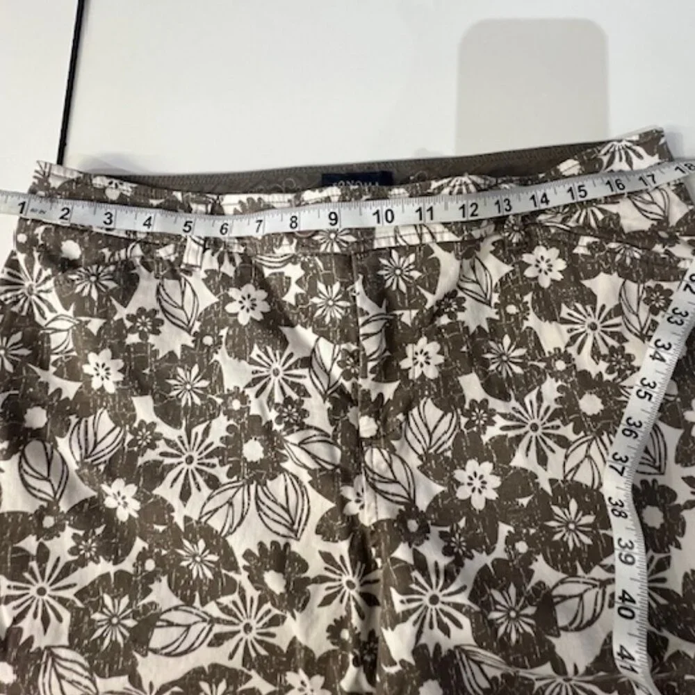 Sonoma Life + Styles Women's Tan & Brown Floral Print Walking Shorts Size 12